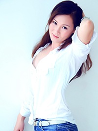 Asian single Yuyun (Viki) from Zhanjiang, China