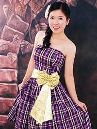 Asian single Jinfeng (Fenny) from Guangzhou, China