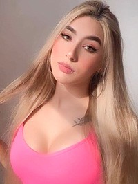 Latin single Mariana from Medellín, Colombia