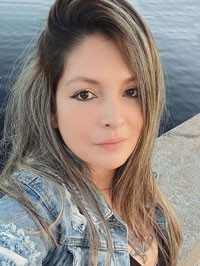Latin single Yulieth from Cali, Colombia