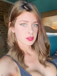Latin single Marcela from New Bedford, Massachusetts, United States