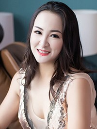 Asian single Lin from Bamao, China