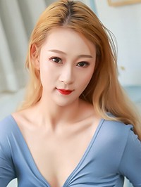 Asian woman Jin from Zunyi, China
