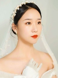 Asian woman Linling from Zunhua, China