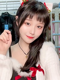 Asian woman Siwen from Zouping, China